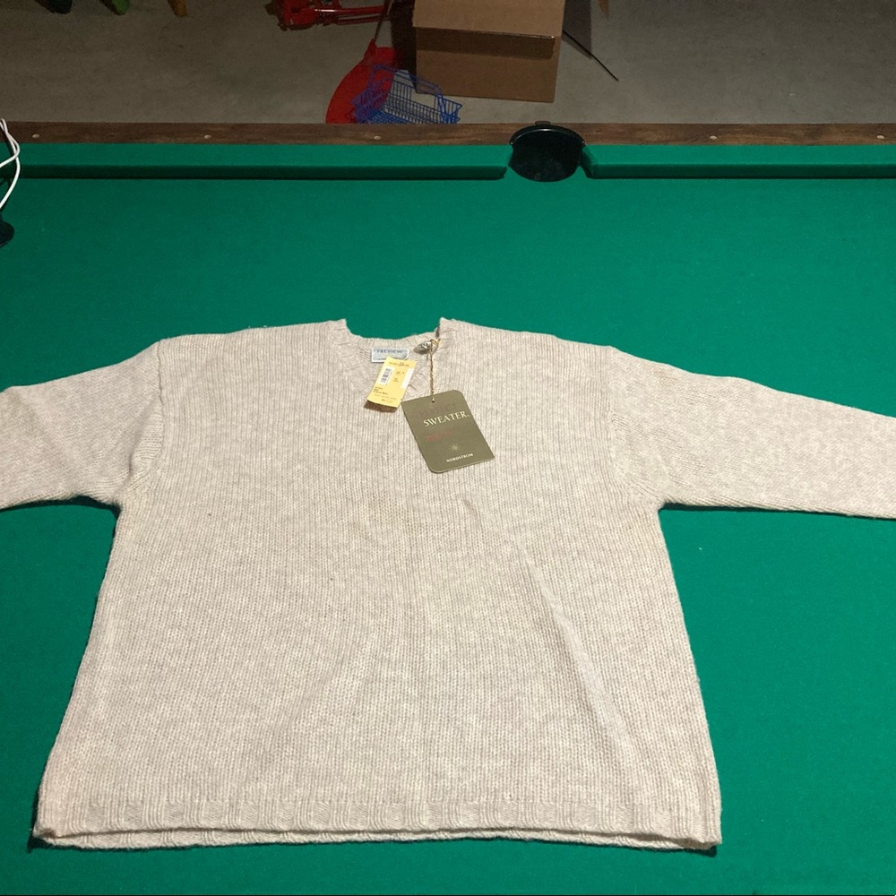Preview sweater